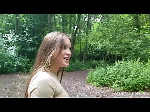 ❤️ Suxerinlle a Evelina que fodemos nun lugar público! Ela dixo que si. Entón fodiuna no cu e corme na súa boca. Entón ela cabreouse. ❌ Super porno en % gl.pornovore.ru % ☑